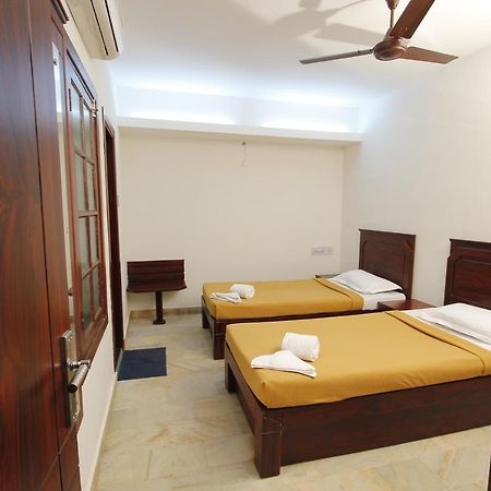 Hotel Park Avenue Kochi Exterior foto