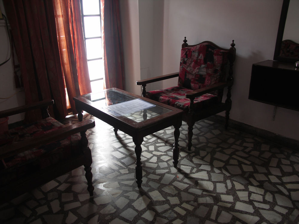 Hotel Park Avenue Kochi Quarto foto