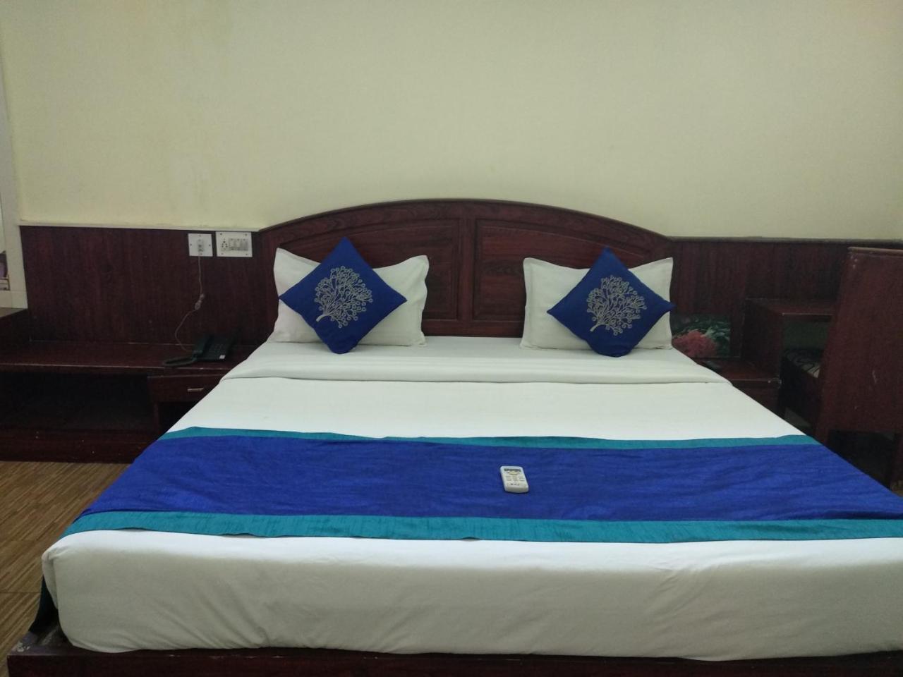 Hotel Park Avenue Kochi Exterior foto